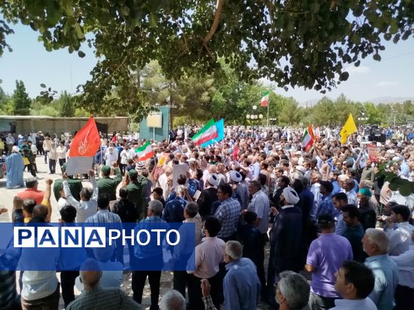 با هدف محکومیت جنایات رژیم کودک کش اسرائیل راهپیمایی جمعه خشم در کاشمر برگزار شد