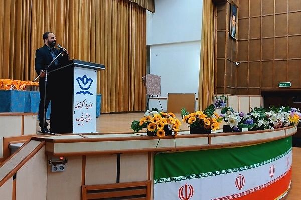 علم و دانش، گنجینه‌ای است که هیچ‌گاه از بین نمی‌رود