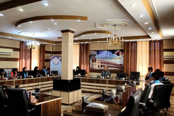 گفتگوهای صمیمی خبرنگاران پانا با مدیر آموزش و پرورش بروجرد