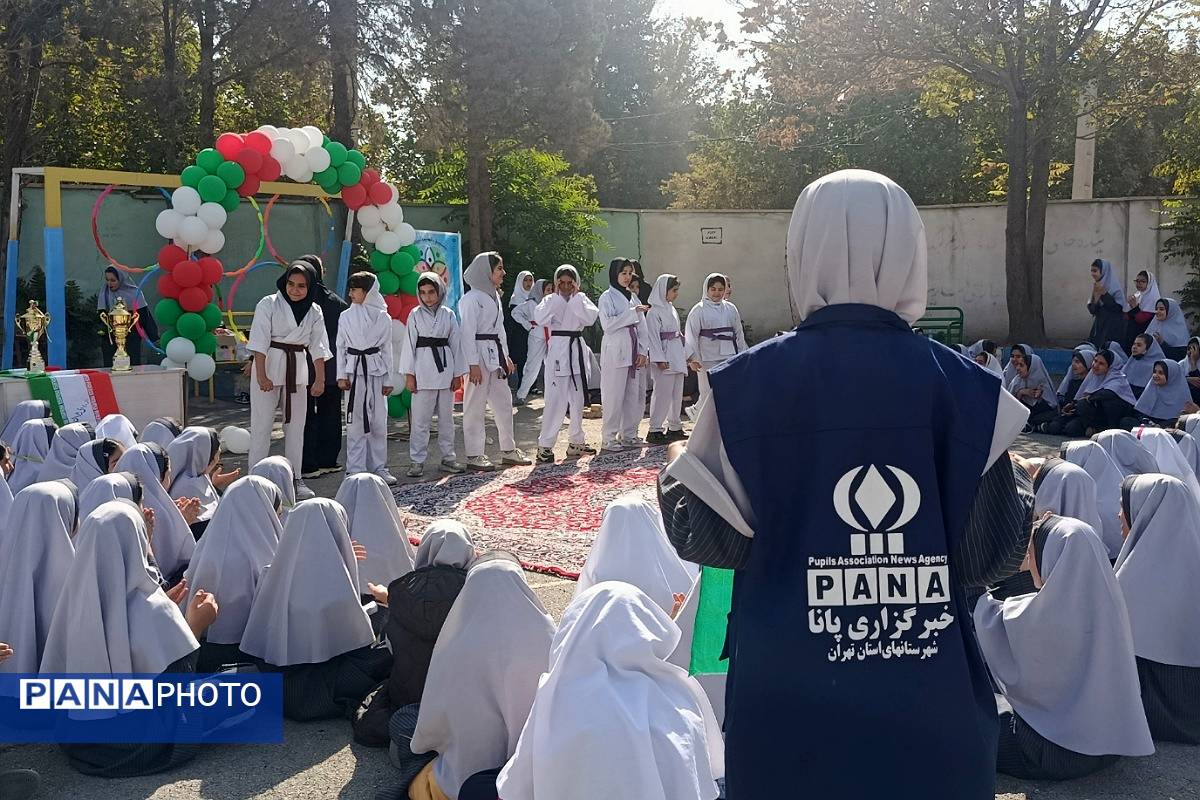 افتتاحیه المپیاد ورزشی درون مدرسه‌ای دبستان دخترانه بعثت۲