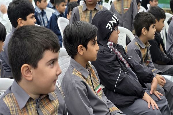 مانور بازگشایی مدرسه در دبستان پسرانه شاهد قائمشهر برگزار شد