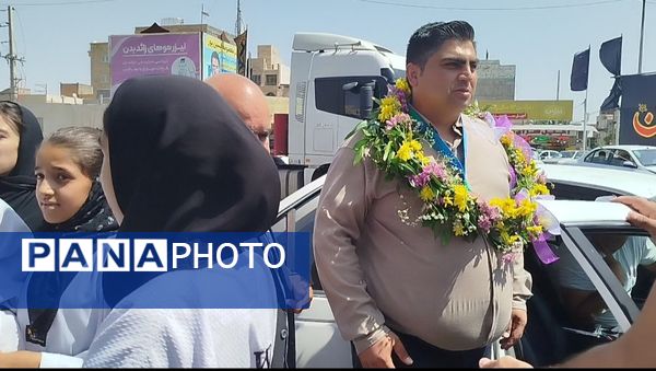 استقبال مسئولان و مردم از هادی نقابی تکواندوکار فاروجی