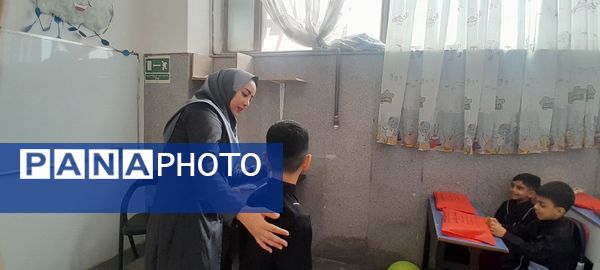 جشن شکوفهها در مدرسه نسل روشن ناحیه 2 کرج