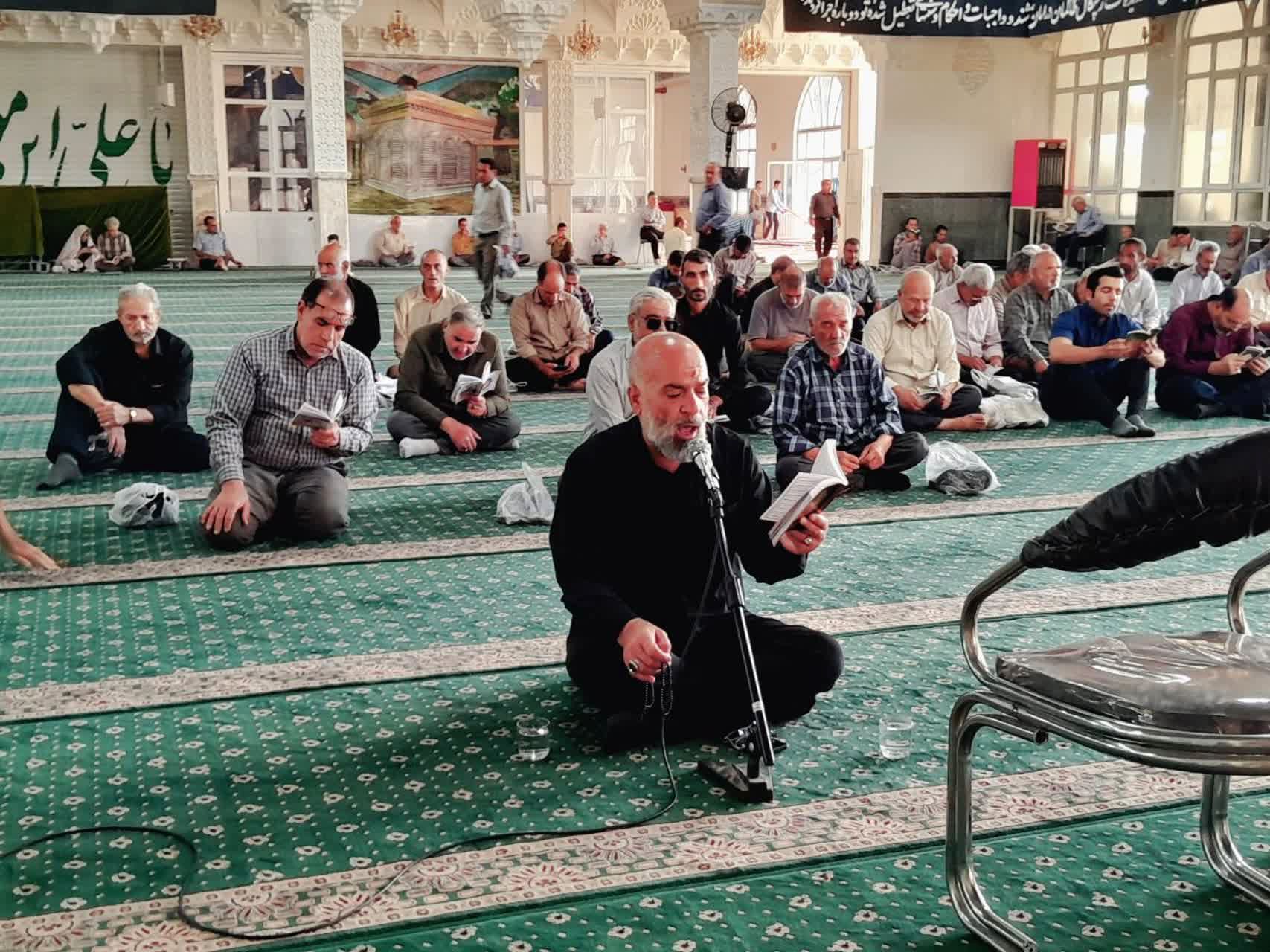 عطر ندبه در امام زاده سید حمزه (ع)  کاشمر پیچید