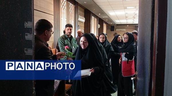 استاندار و مسئولان گوش شنوایی «سمن‌ها» شدند