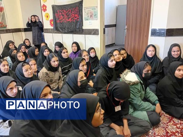 مراسم سوگواری شهادت بانوی دوعالم در دبیرستان مادرمهربان خلیل آباد