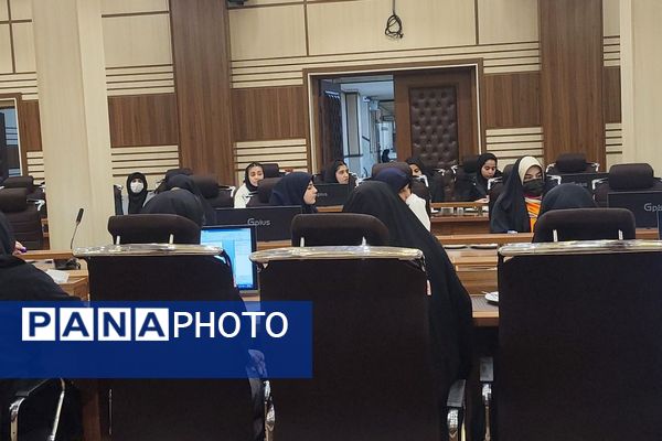 انتخابات شورای دانش آموزی منطقه‌ای با حضور معاون پرورشی و تربیت بدنی ناحیه دو شهرری 