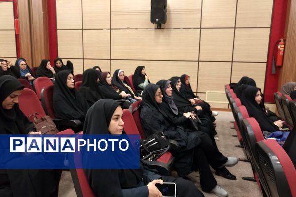اردوگاه شهید منتظری میزبان مدیران ابتدایی