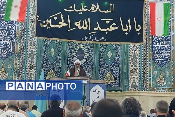 حضور پرشور فرهنگیان و برپایی غرفه های ستاد امر به معروف و نهی از منکر آموزش و پرورش در نمازجمعه 