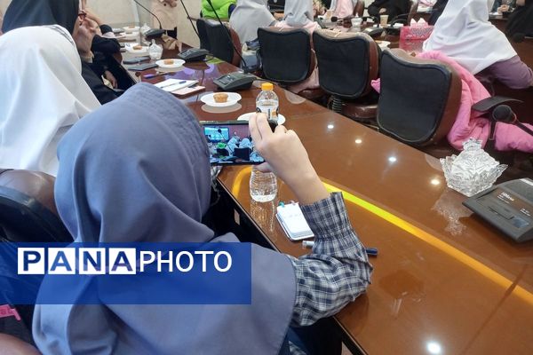 جلسه آموزش خبرنگاری در شهرستان رباط‌کریم