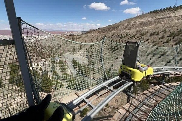 سورتمه‌سواری تبریز برای نوروز  آماده شد!
