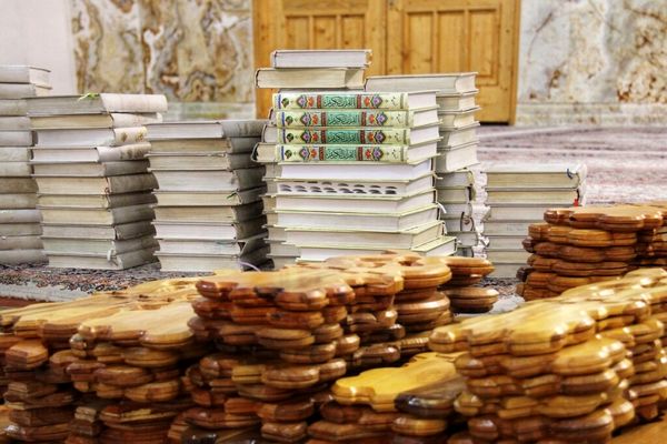 ترتیل‌خوانی بانوان در حرم حضرت معصومه(س)