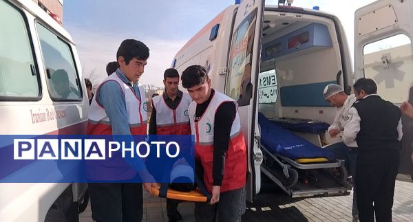 بیست و هفتمین مانور سراسری زلزله و ایمنی در هنرستان حاج حسن شهبازی اهر