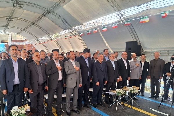 آینده کشور در‌ گرو آموزش و پرورش و تلاش‌های معلمان است