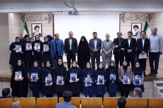 دانش‌آموزان سمپاد خوزستانی در کارسوق زبان خوش درخشیدند