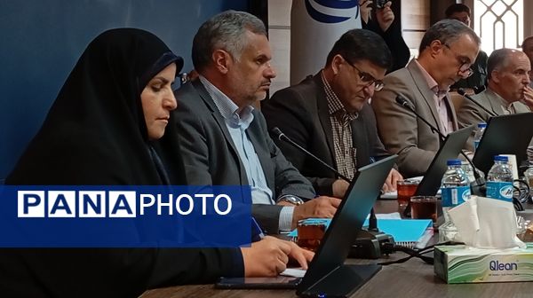استاندار و مسئولان گوش شنوایی «سمن‌ها» شدند