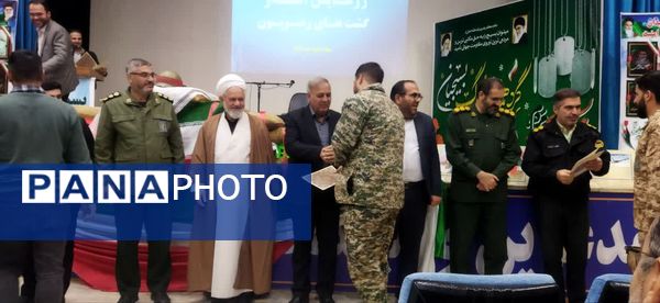 گردهمایی بزرگ بسیجیان در اسدآباد با حضور نمایندگان مجلس و امام جمعه