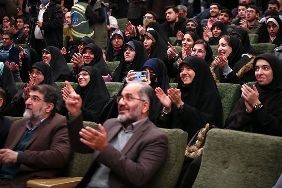 پرتاب ماهواره «پارس یک» تحکیم‌کننده غرور ملی برای دانش‌آموزان