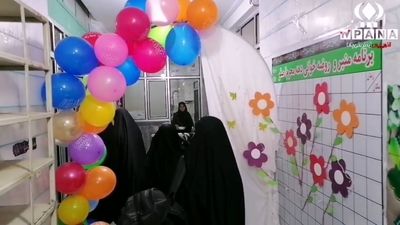 ورود نوجوانان به مراسم معنوی اعتکاف مسجد جامع ورزن شهردیباج