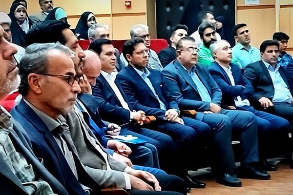 گرامیداشت روز فرهنگی نظرآباد با حضور مسئولین، فرهیختگان و خانواده‌های شهدا در نظرآباد برگزار شد