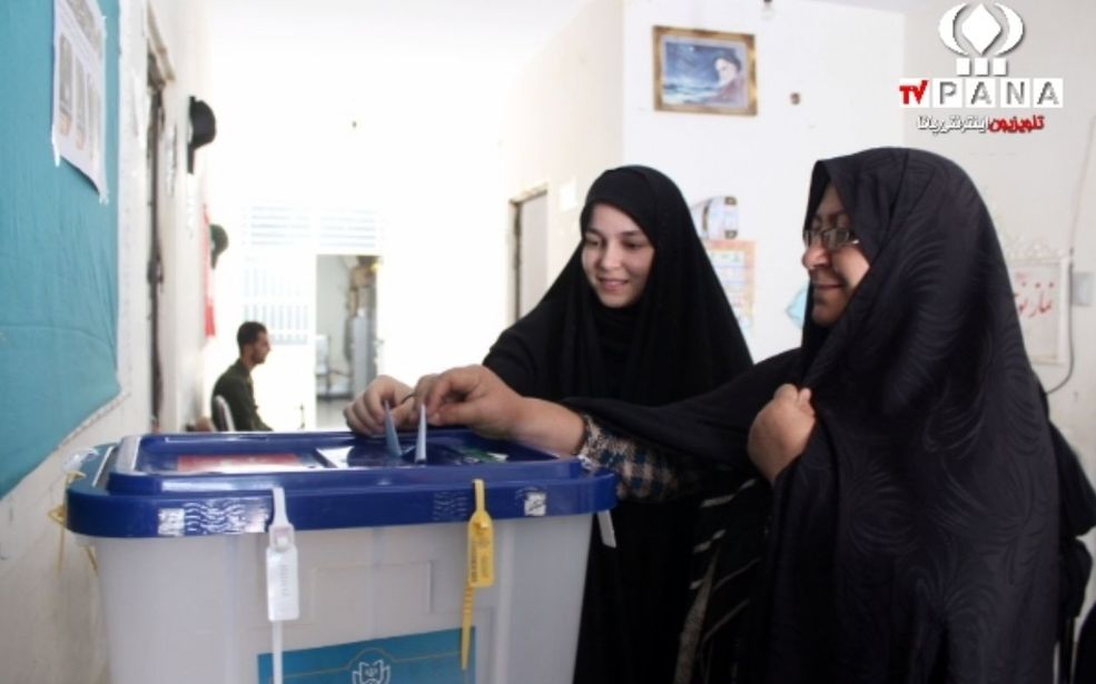 همه اقشار برای ساختن ایرانی آباد، پای صندوق های رای آمدند