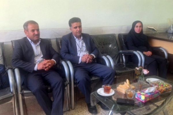 کوله‌پشتی دانش‌آموزان باید مالامال از دانش، توانش و نگرش‌های مثبت باشد