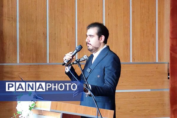 نشست معاونان آموزشی مدارس شهرستان‌های استان تهران به میزبانی قرچک 