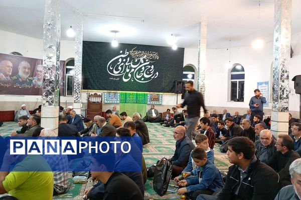 برگزاری یادواره شهدا در مسجد موسی بن جعفر شهرستان فیروزکوه 
