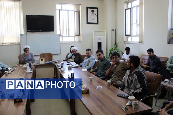 نشست مدیران اعتکاف دانش‌آموزی یزد