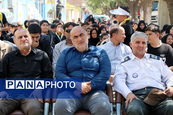 بازدید مشاور وزیر از موکب‌های سازمان دانش‌آموزی آذربایجان غربی