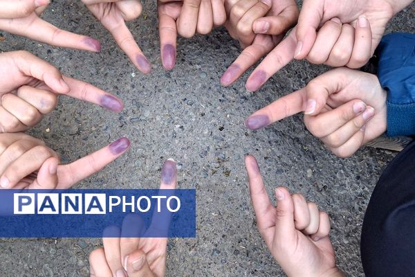 برگزاری انتخابات شورای دانش‌آموزی در مدارس منطقه کهریزک 