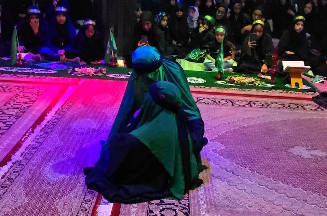 اشک‌های دخترانه در سوگ بانوی سه ساله کربلا
