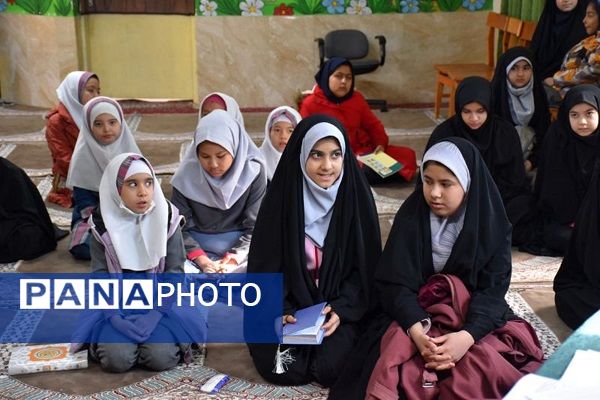 مسابقات قرآن ، عترت و نماز دختران مقطع ابتدایی تبادکان 