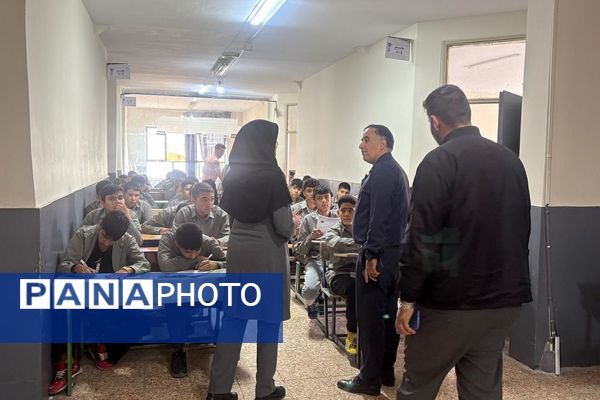 نظارت و ارزیابی مسئولین از  آمادگی و امکانات حوزه‌های امتحانات نهایی در ملارد  