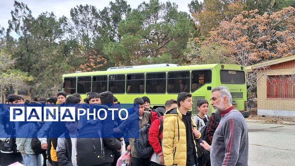 برگزاری سومین روز از اردوی تمشک در اردوگاه فاطمه الزهرا ماهدشت