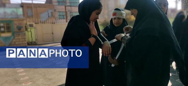 بیست و هفتمین مانور زلزله سراسری در دبیرستان یغمای نیشابوری(وکیلی۳)