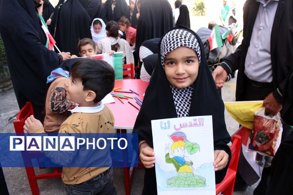 مردم ایلام، در روز جهانی قدس، جنایات صهیونیست‌ها را محکوم کردند