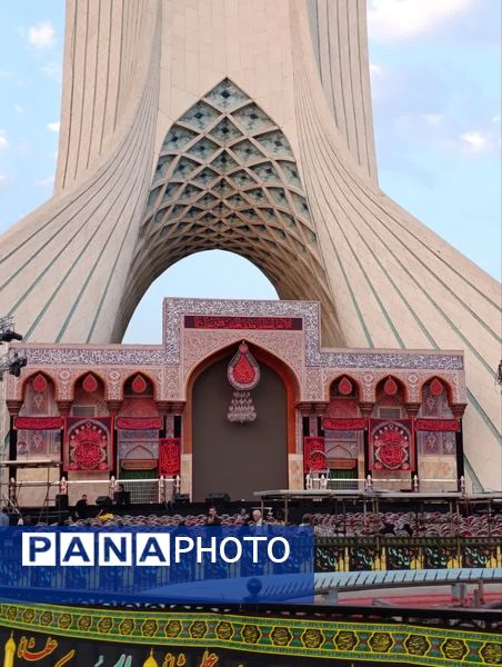 برگزاری برنامه «محرم شهر» در میدان آزادی تهران