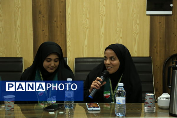 جلسه هم‌اندیشی مربیان پیشتازان استان آذربایجان شرقی