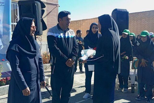 مدرسه اندیشه سامان میزبان المپیادی پرشور 