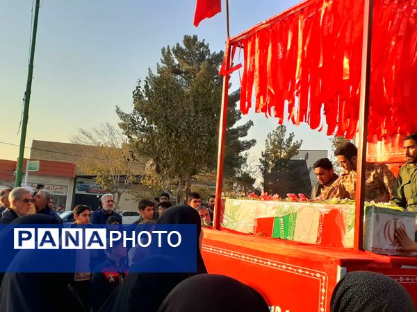 تشییع پیکر مطهر شهدای گمنام در سرار شهرستان برخوار