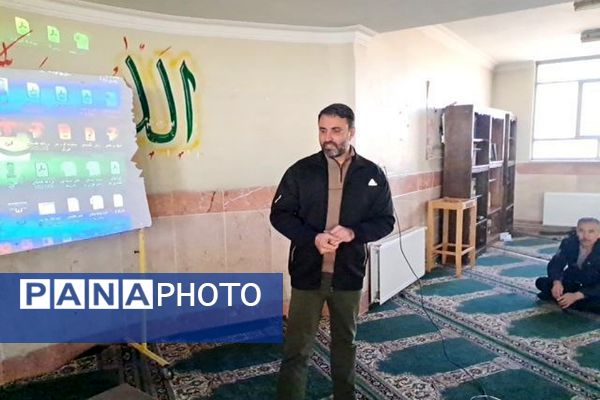 برگزاری جلسه آموزش خانواده در دبیرستان شهید احمدی روشن پیشوا