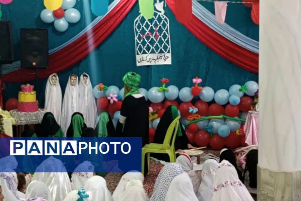 ماه رمضان فرصتی برای جذب نوجوانان وجوانان به مسجد 