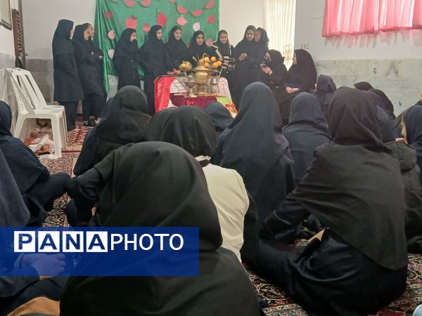 بزرگداشت شب یلدا  در آموزشگاه مرحوم صفری شهرستان خلیل آباد 