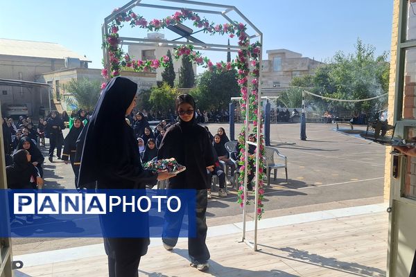 آغاز فصل رویش با جوانه های امید ناحیه 3 شیراز 