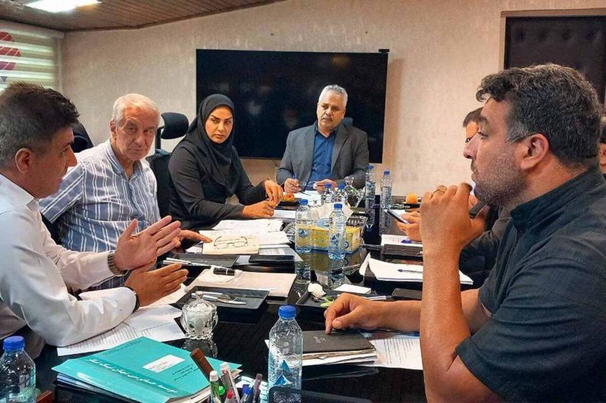 سومین جلسه هیات رئیسه فدراسیون پرحاشیهی دوومیدانی