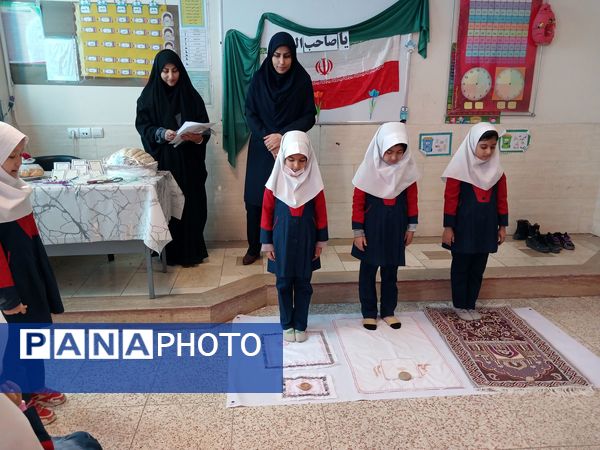 برگزاری مراسم تجلیل از دانش‌آموزان ممتاز حوزه نماز و قرآن در طرح بازدید از کارنامه نماز
