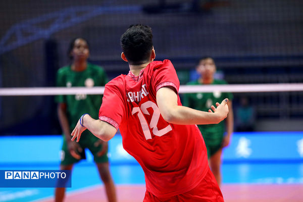 مسابقات دانش‌آموزی والیبال زیر ۱۵ سال قهرمانی جهان (ایران - عربستان)