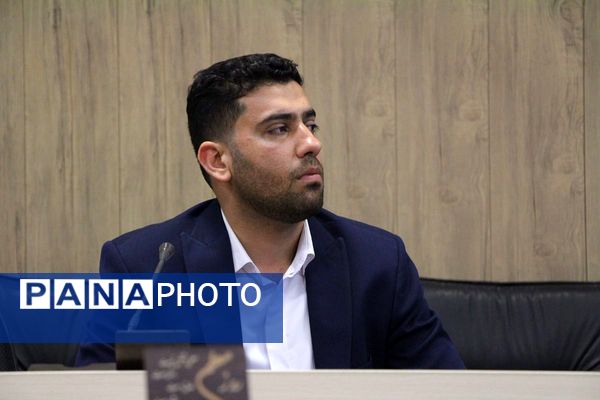 جلسه هماهنگی پویش سفیران اربعین در بهارستان‌دو 
