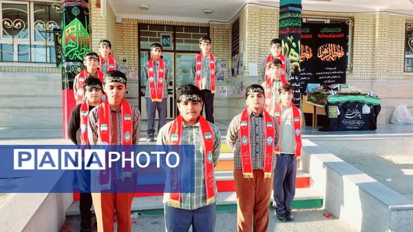 این مرز و بوم عزادار فاطمه است